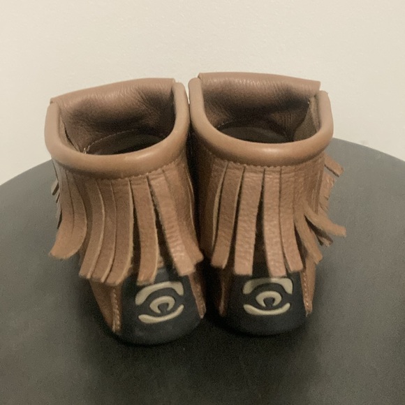 Manitobah Mukluks Moccasin - Picture 4 of 5